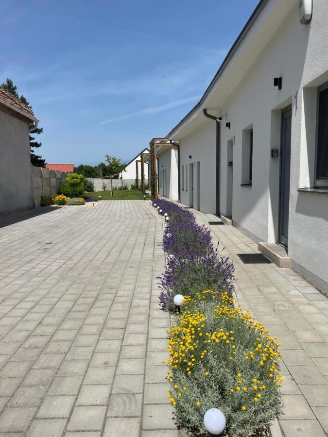 Dream Apartman Levél Exteriör bild