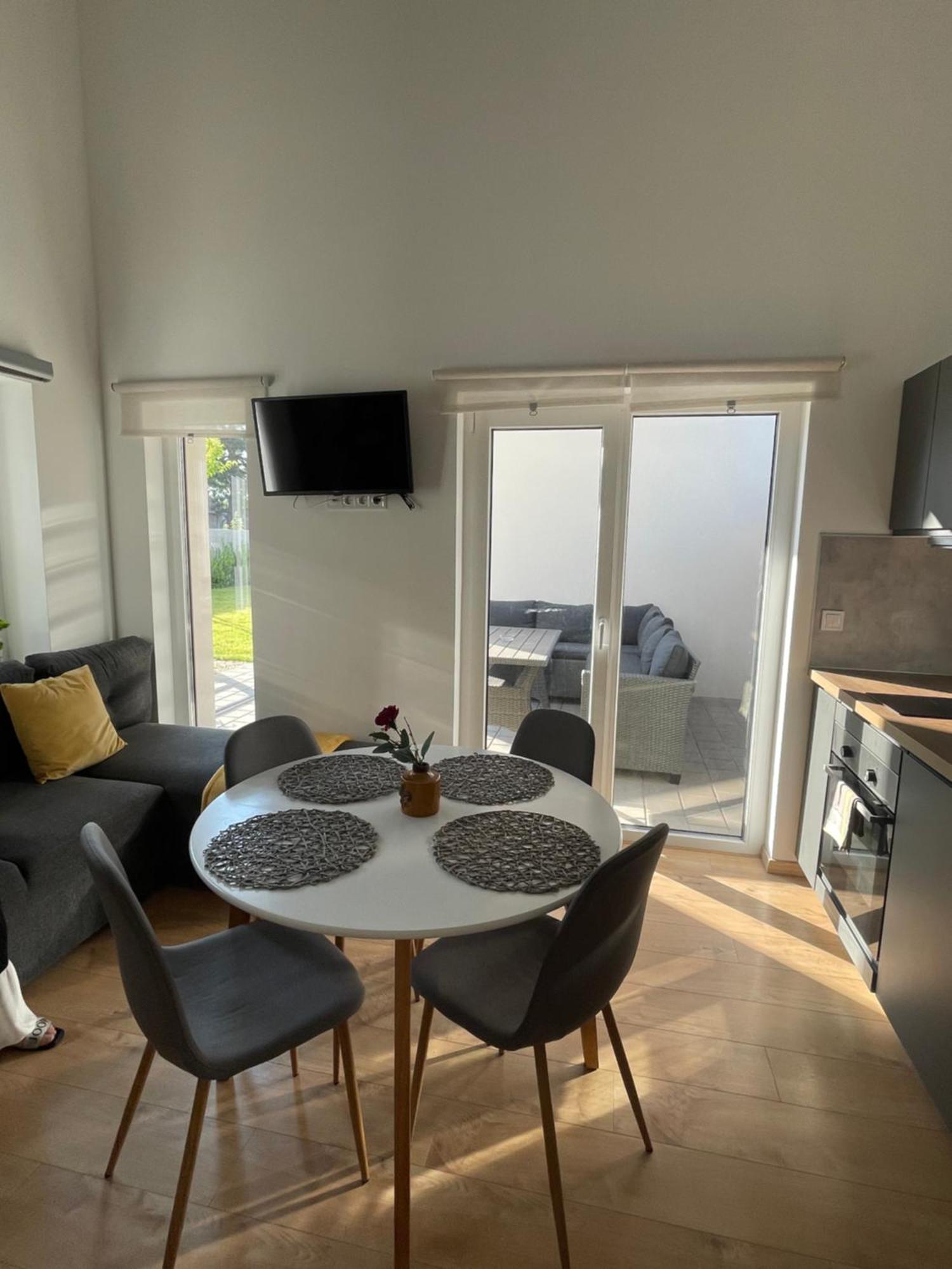 Dream Apartman Levél Exteriör bild